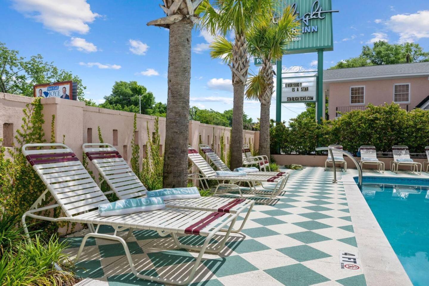 The Starlight Motor Inn North Charleston Bagian luar foto