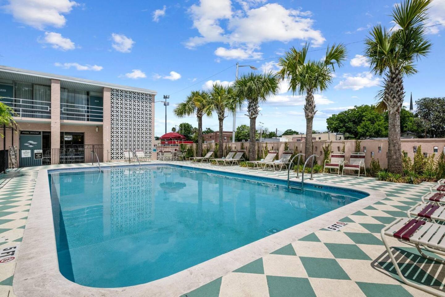 The Starlight Motor Inn North Charleston Bagian luar foto